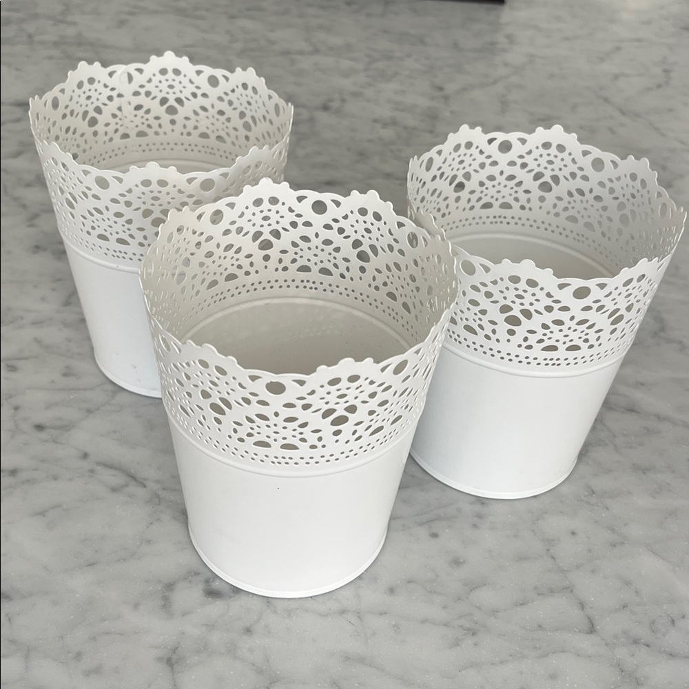 Galvanized Steel Skurar Set of 3 White Plant Pots Vases